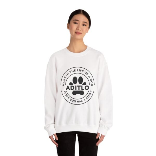 Unisex Heavy Blend™ Crewneck Sweatshirt - Image 4